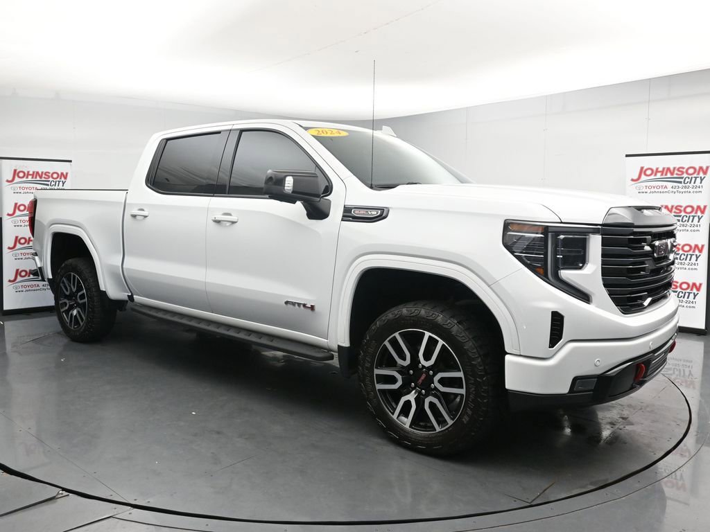 Used 2024 GMC Sierra 1500 AT4 w/ Technology Package AWD/4WD image 2
