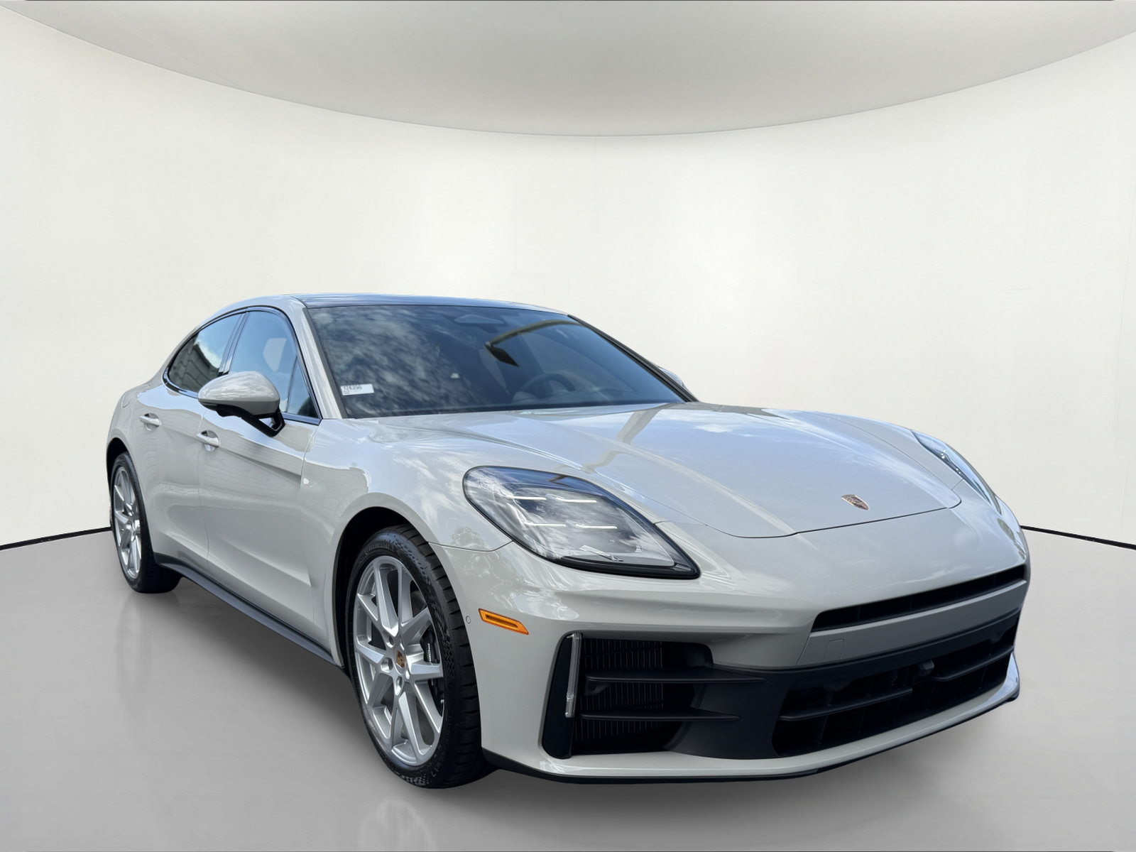 New 2026 Porsche Panamera 4 AWD/4WD image 8