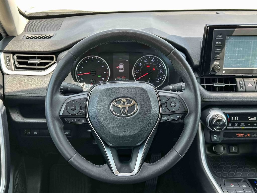 Used 2021 Toyota RAV4 XLE Premium FWD image 27