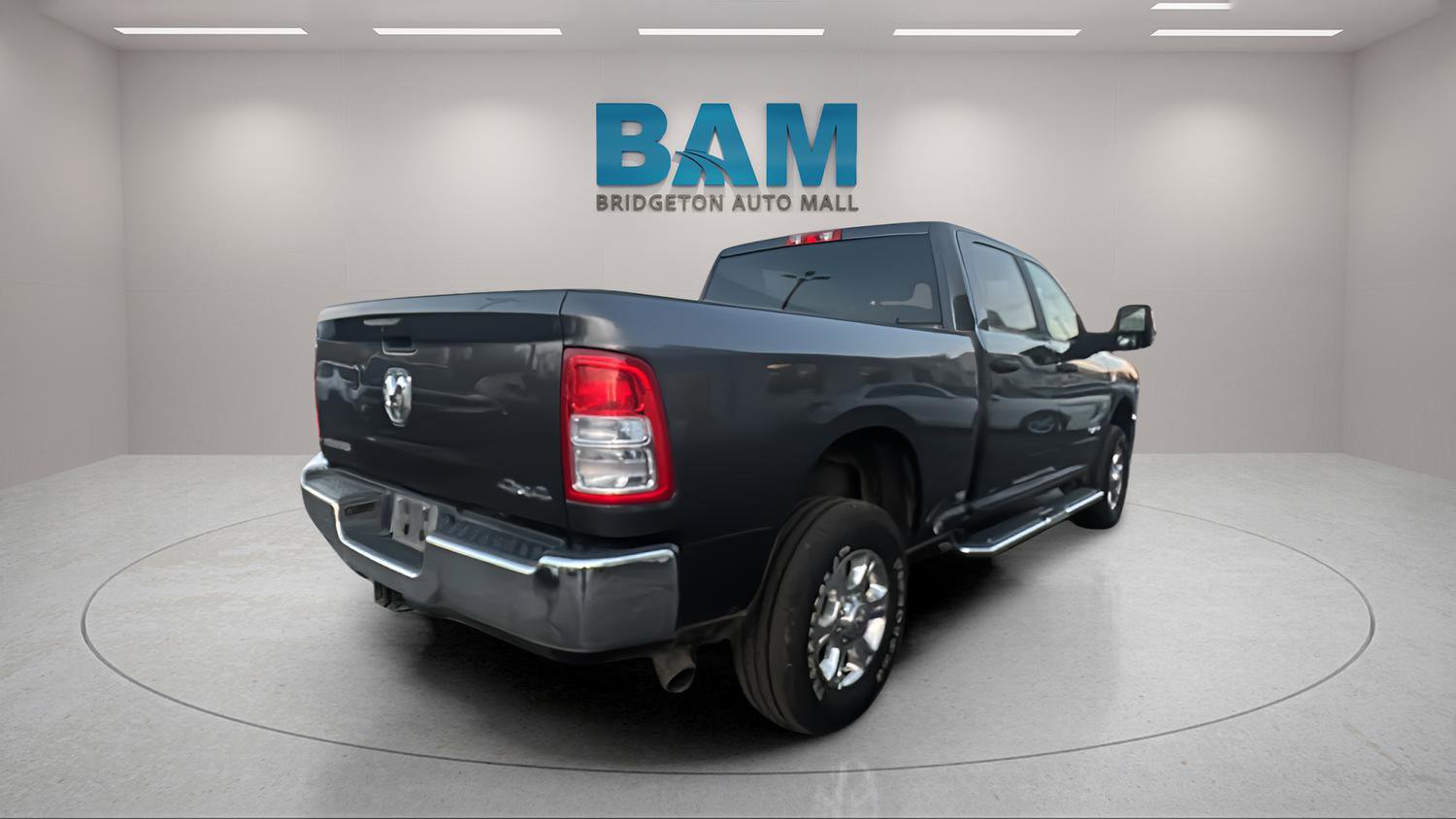 Used 2024 RAM 2500 Big Horn AWD/4WD image 7