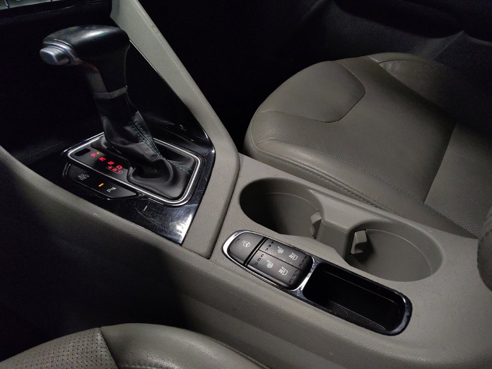 Used 2018 Kia Niro EX Premium image 26