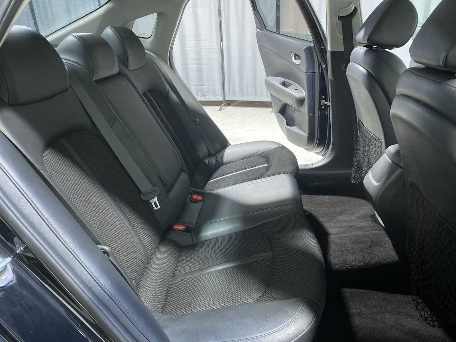 Used 2019 Kia Optima S image 13