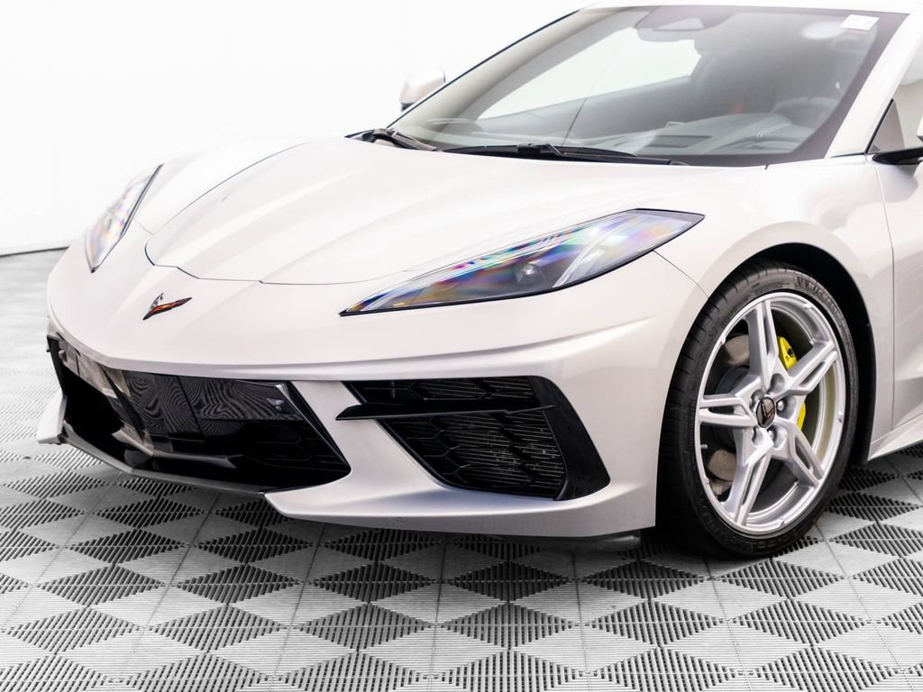 Used 2024 Chevrolet Corvette Stingray Premium Cpe w/ 3LT RWD image 34