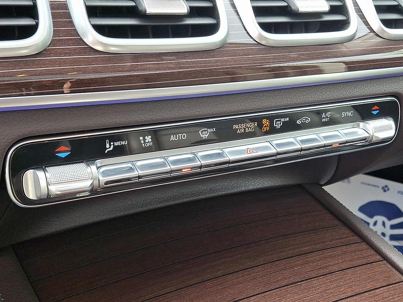 Certified 2023 Mercedes-Benz GLE 350 4MATIC image 16
