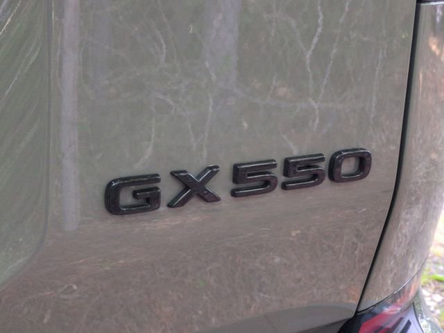 Used 2025 Lexus GX 550 AWD/4WD image 13