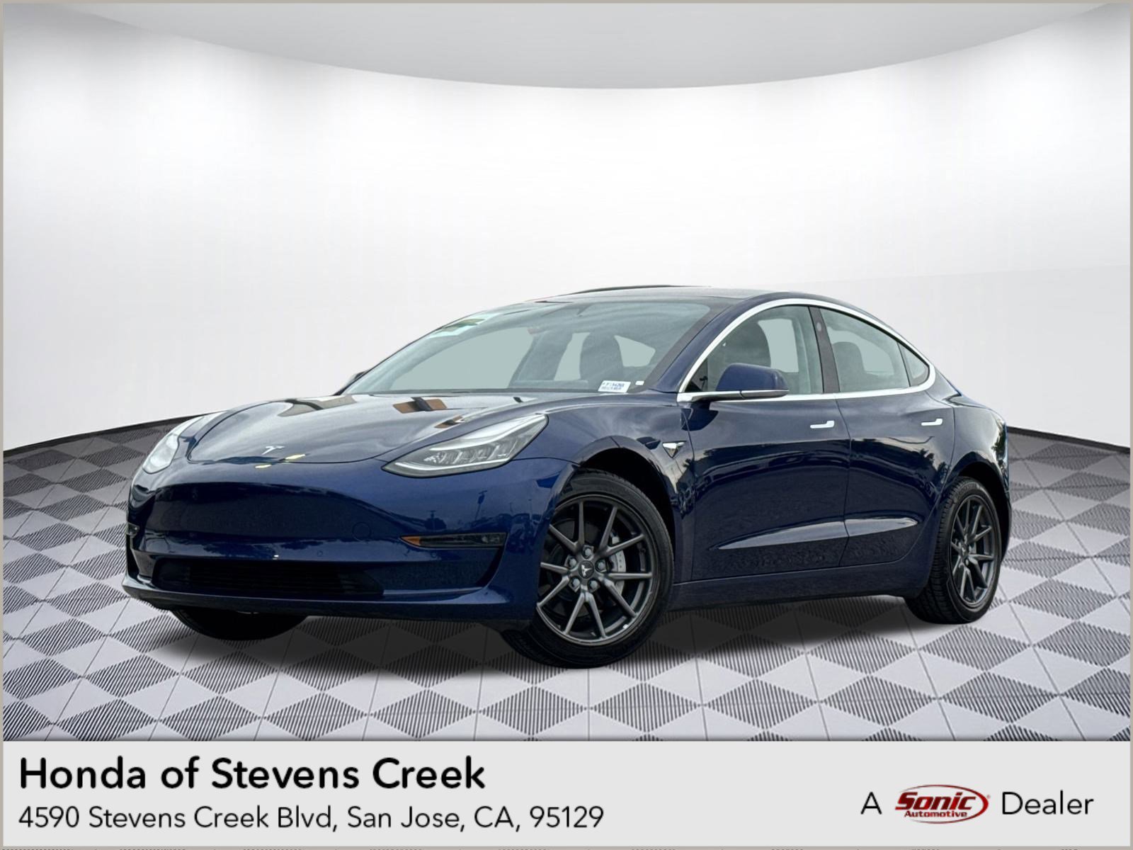 Used 2018 Tesla Model 3 Mid Range