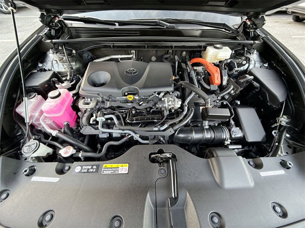 Used 2023 Toyota Crown XLE image 17