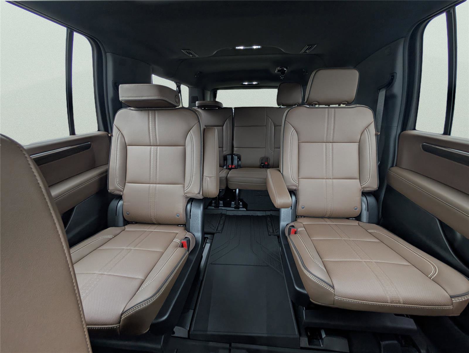 New 2026 Chevrolet Suburban High Country image 13