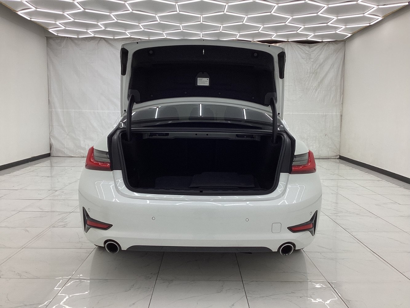 Used 2021 BMW 330e xDrive w/ Convenience Package AWD/4WD image 43