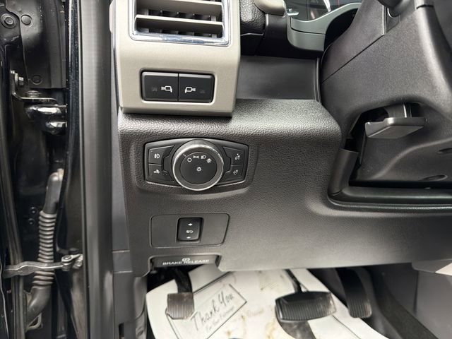 Used 2017 Ford F450 Lariat image 17