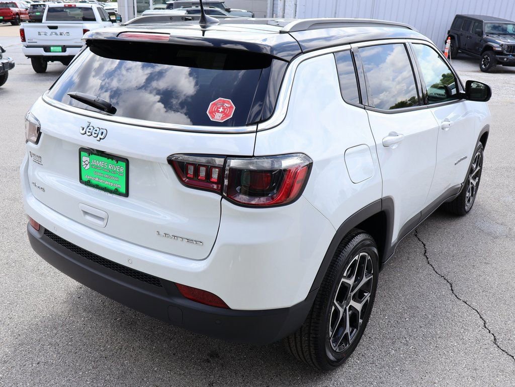 New 2026 Jeep Compass Limited AWD/4WD image 5