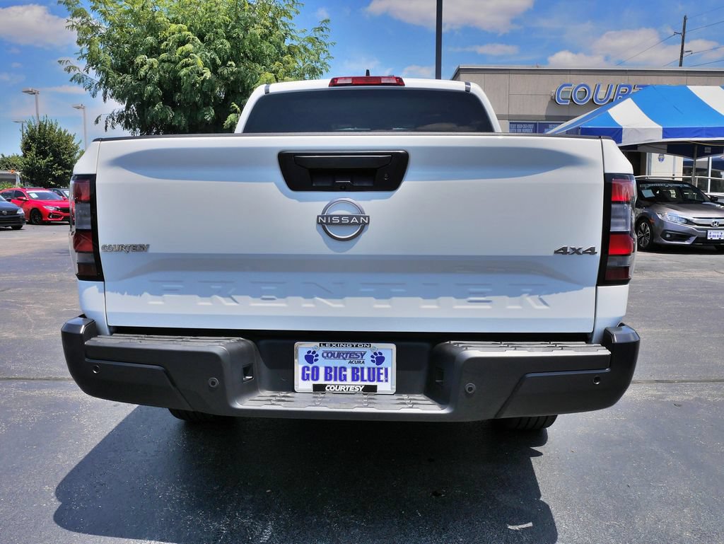 Used 2024 Nissan Frontier S w/ Technology Package AWD/4WD image 6