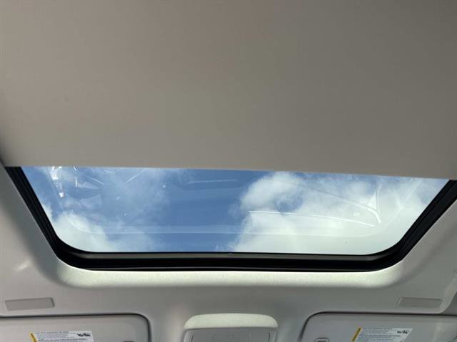 New 2026 Buick Enclave Avenir w/ Super Cruise Package image 18