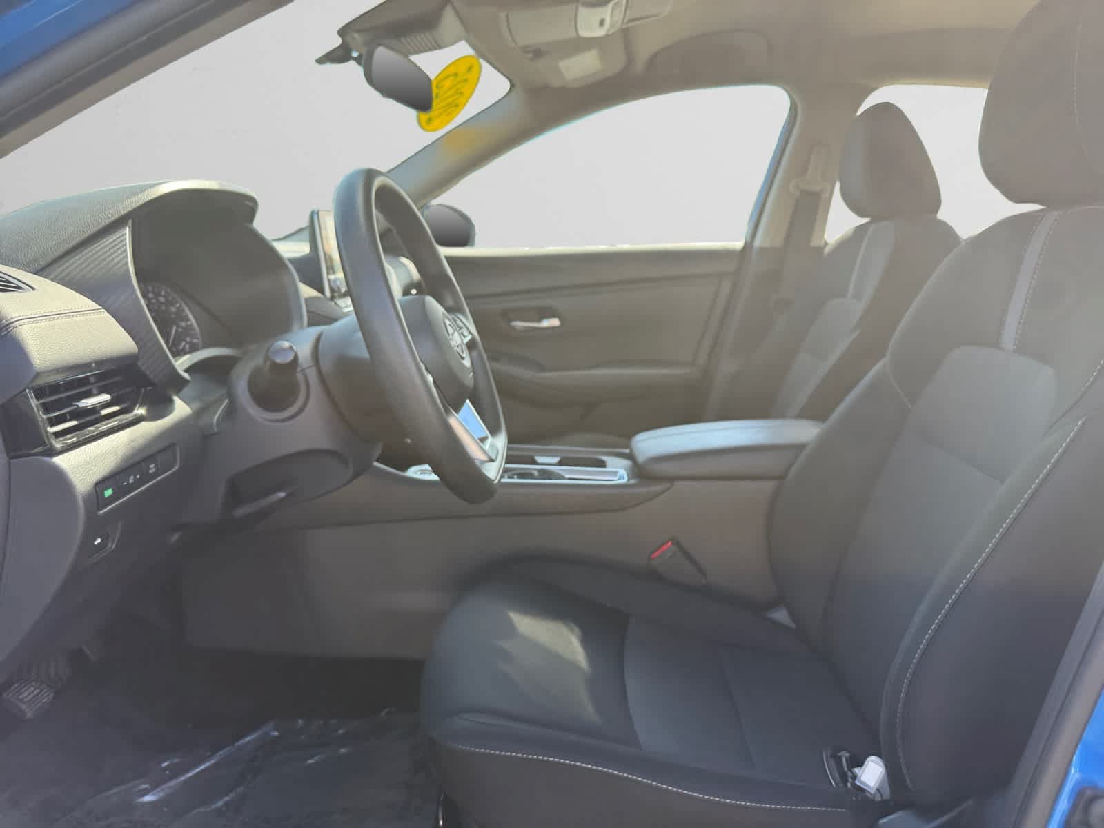 Used 2025 Nissan Sentra SV FWD image 9