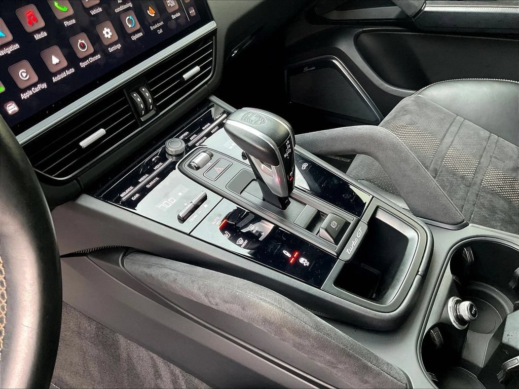 Used 2022 Porsche Cayenne Turbo GT AWD/4WD image 16