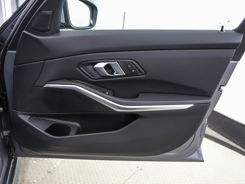 New 2026 BMW 330i xDrive Sedan w/ Convenience Package image 29