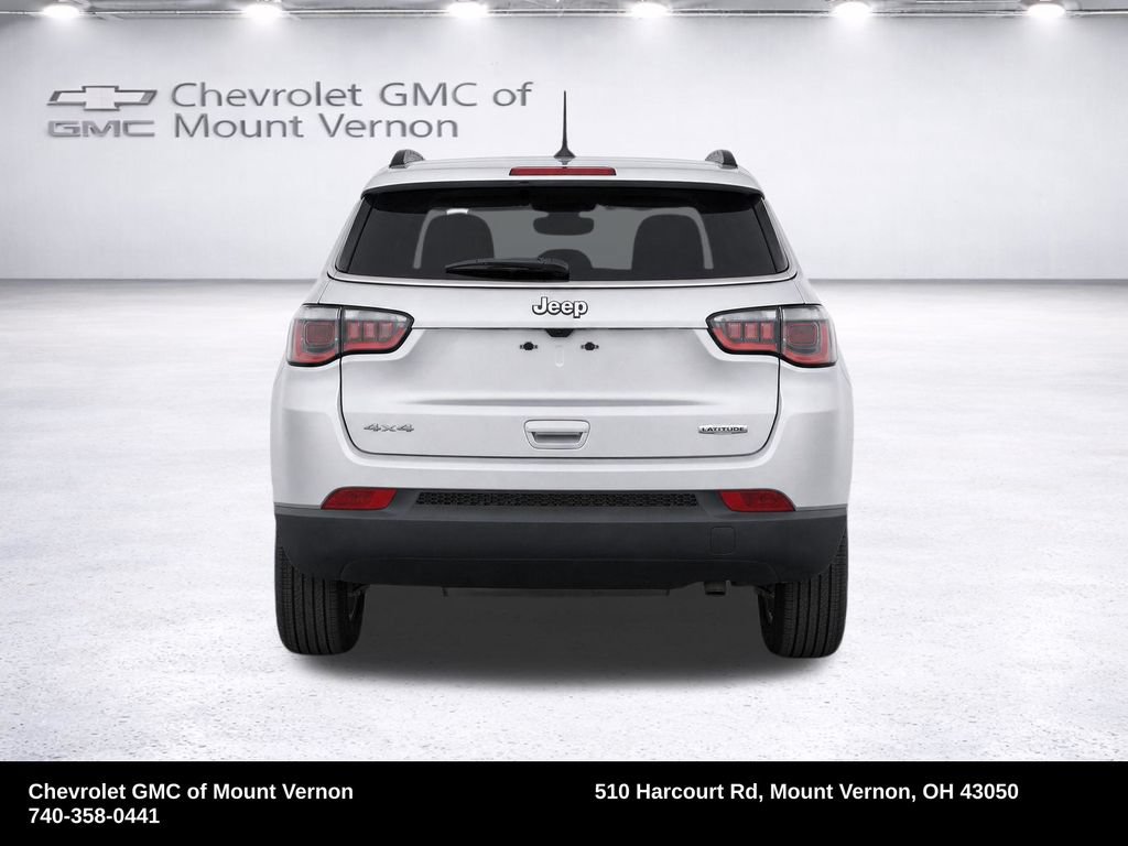 Used 2024 Jeep Compass Latitude AWD/4WD image 38