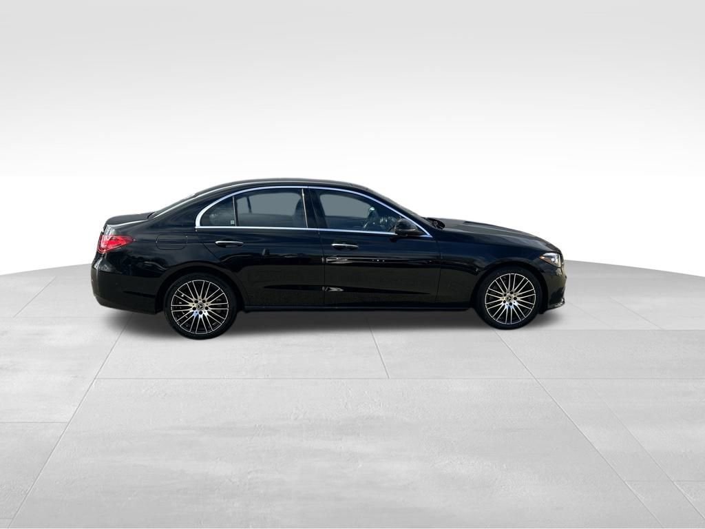 Used 2025 Mercedes-Benz C 300 4MATIC Sedan image 6