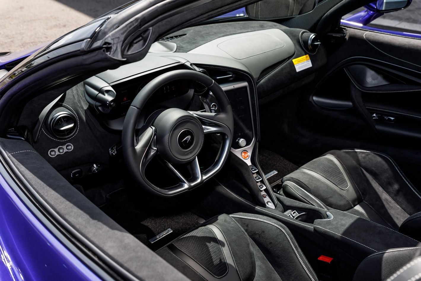 New 2026 McLaren 750S Spider RWD image 53