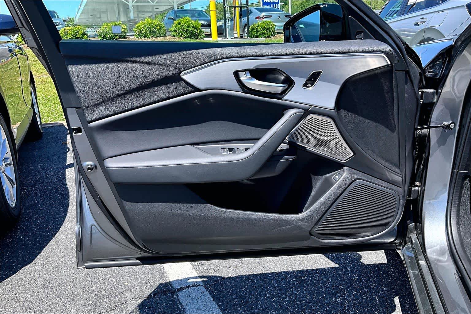 Used 2025 Acura TLX w/ Technology Package FWD image 21