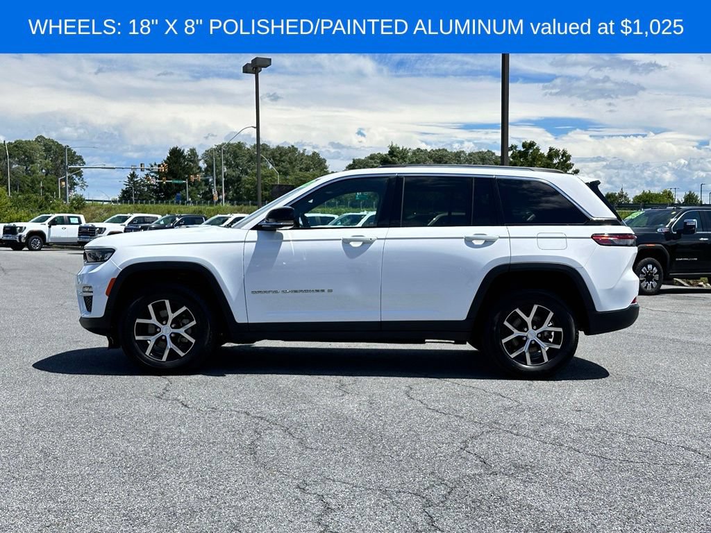 Used 2023 Jeep Grand Cherokee Limited AWD/4WD image 7