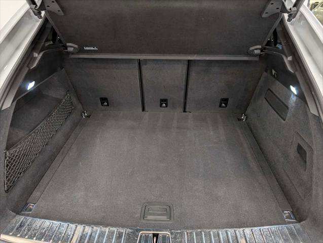 Used 2024 Porsche Cayenne Coupe image 16