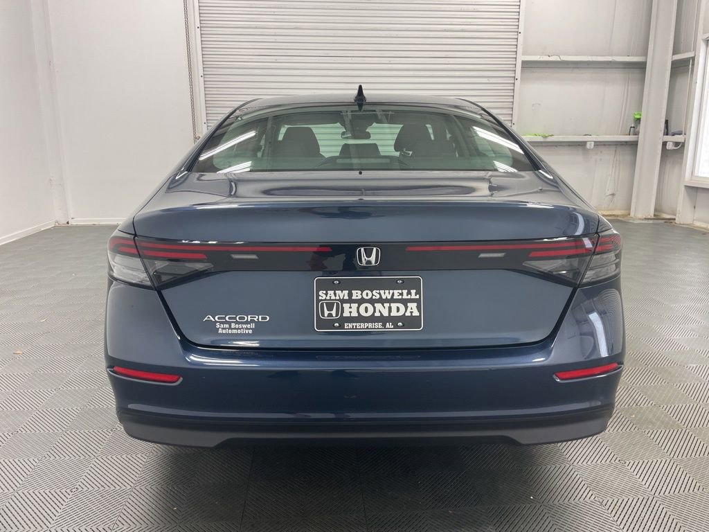 Used 2025 Honda Accord SE image 7