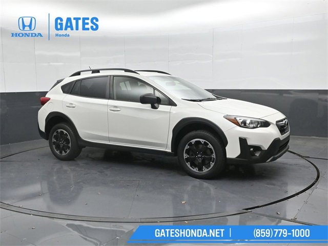Used 2023 Subaru Crosstrek 2.0i image 4