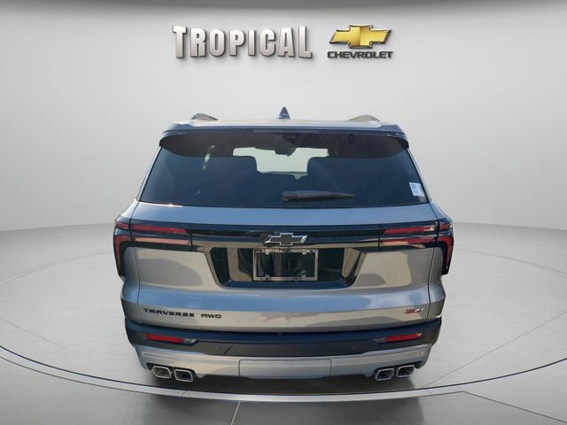 New 2026 Chevrolet Traverse Z71 w/ Enhanced Driving Package image 3