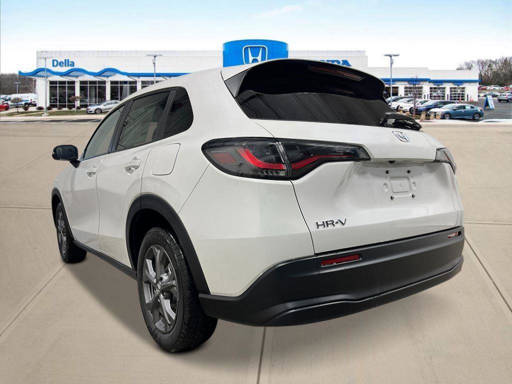 New 2027 Honda HR-V LX image 5
