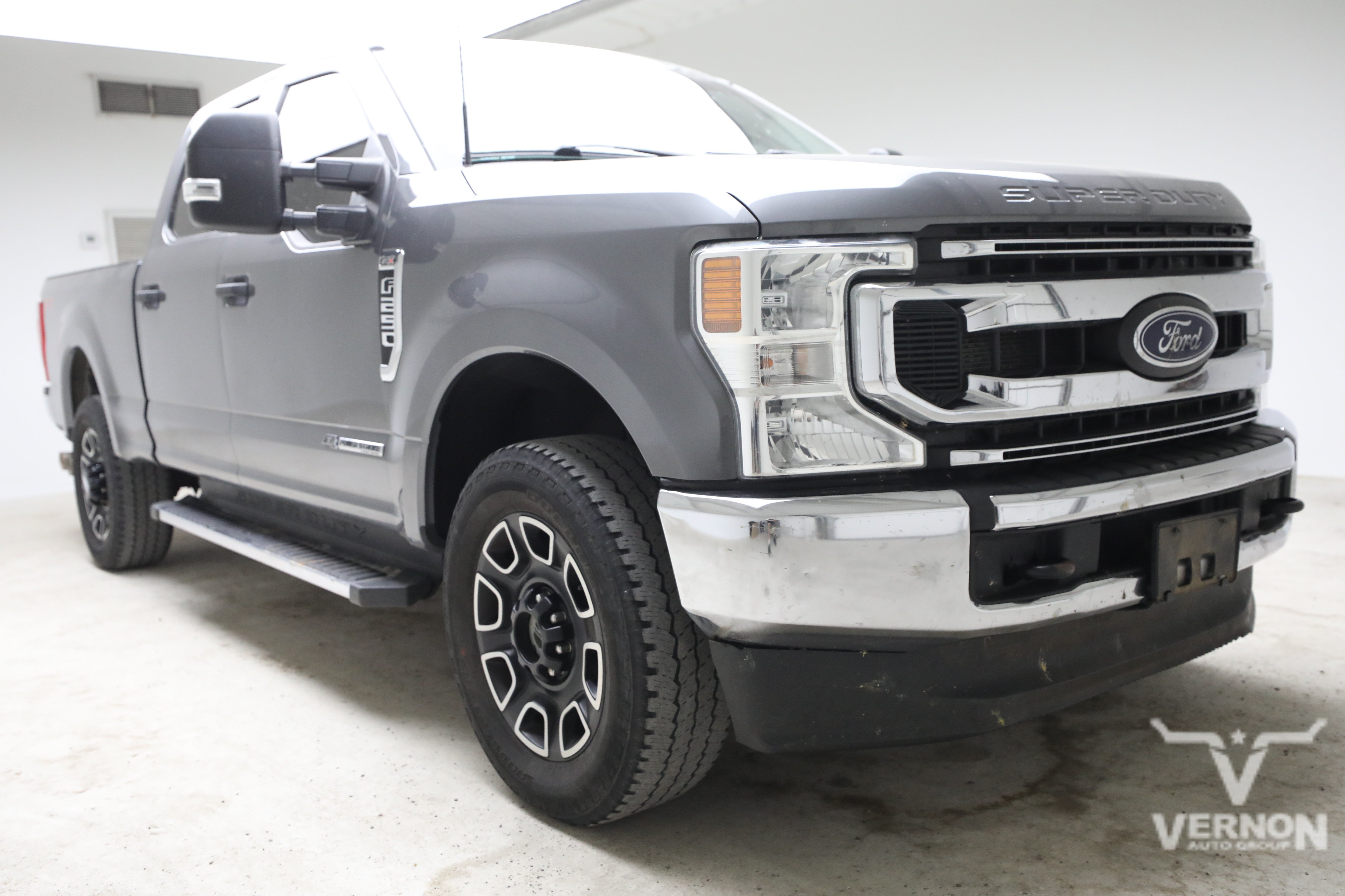 Used 2022 Ford F250 XL w/ STX Appearance Package AWD/4WD image 6