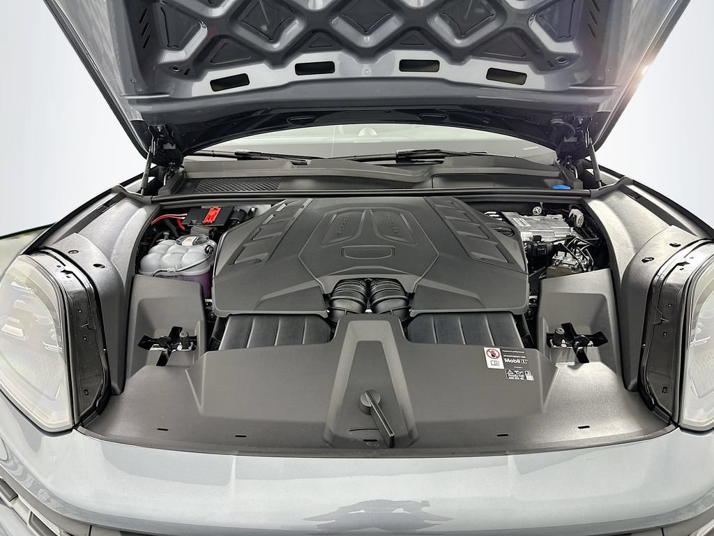 New 2026 Porsche Cayenne S AWD/4WD image 32