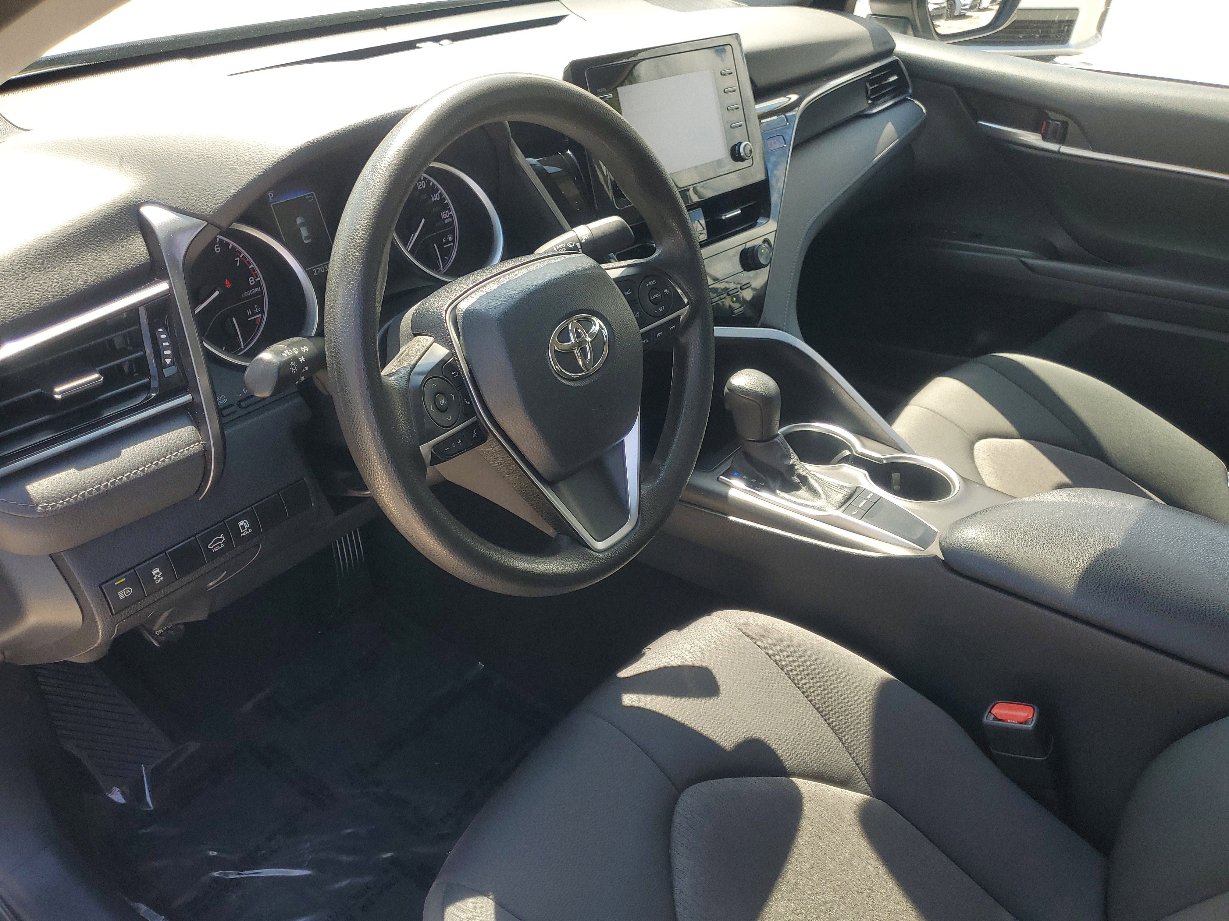 Used 2024 Toyota Camry LE FWD image 16