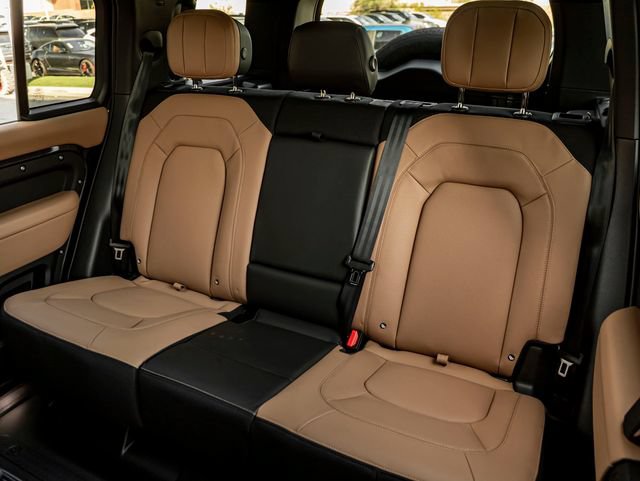 New 2026 Land Rover Defender 110 X AWD/4WD image 29