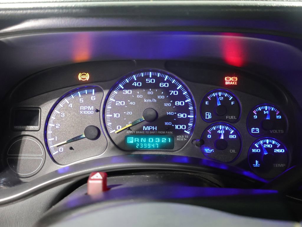 Used 2001 Chevrolet Silverado 1500 LS w/ Off-Road Chassis Pkg AWD/4WD image 29