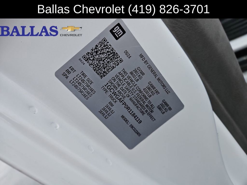 Used 2024 Chevrolet Express 2500 w/ Driver Convenience Package image 31