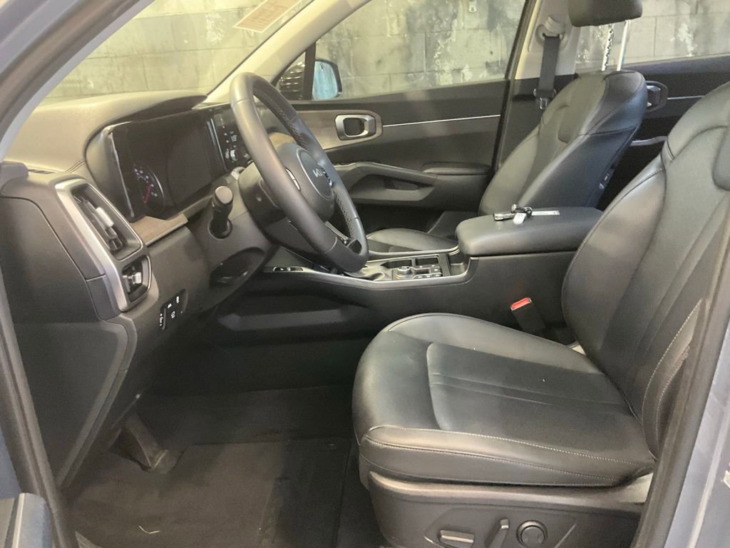 Used 2023 Kia Sorento X-Line EX AWD/4WD image 13