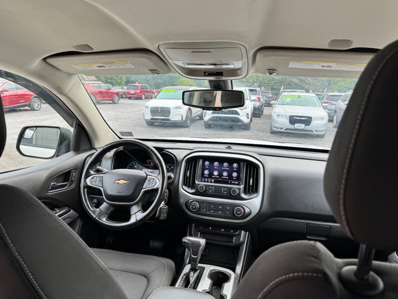 Used 2019 Chevrolet Colorado LT AWD/4WD image 17