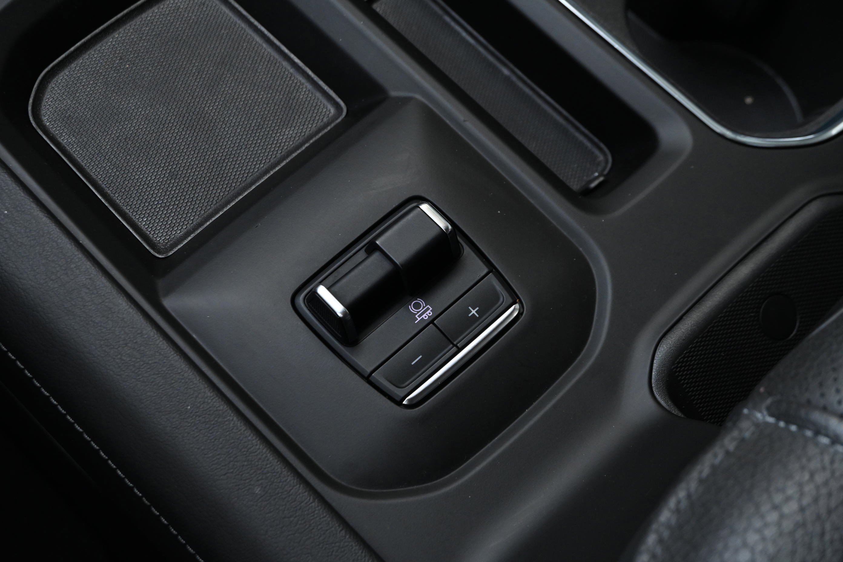 Used 2024 GMC Sierra 2500 Denali w/ Denali Reserve Package image 22