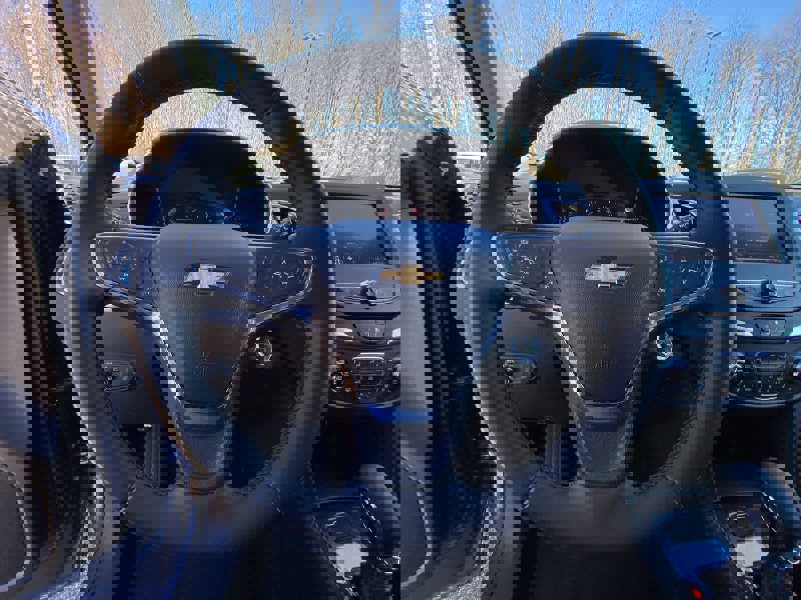 Used 2024 Chevrolet Equinox LT image 30