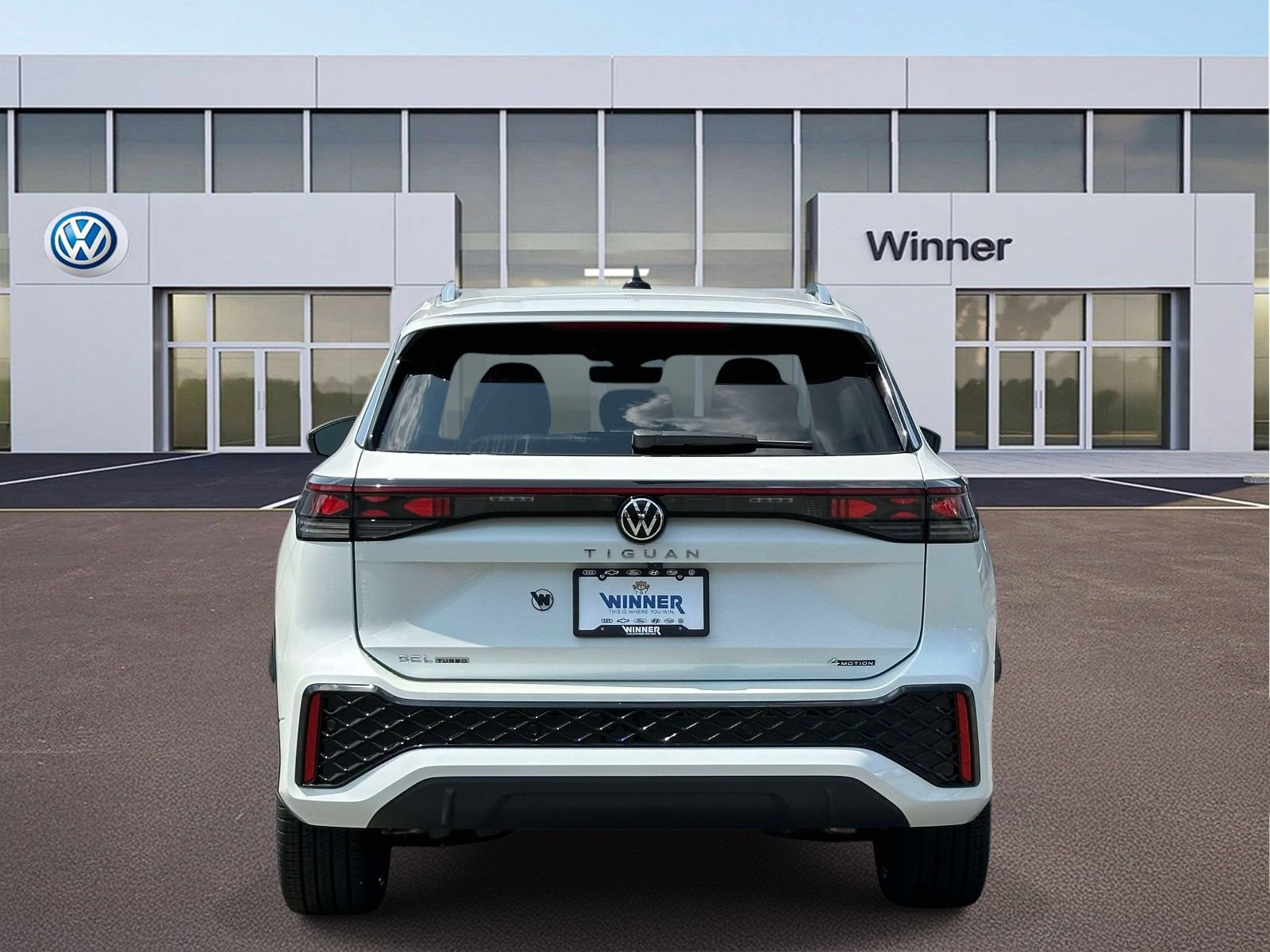 New 2026 Volkswagen Tiguan SEL R-Line AWD/4WD image 4