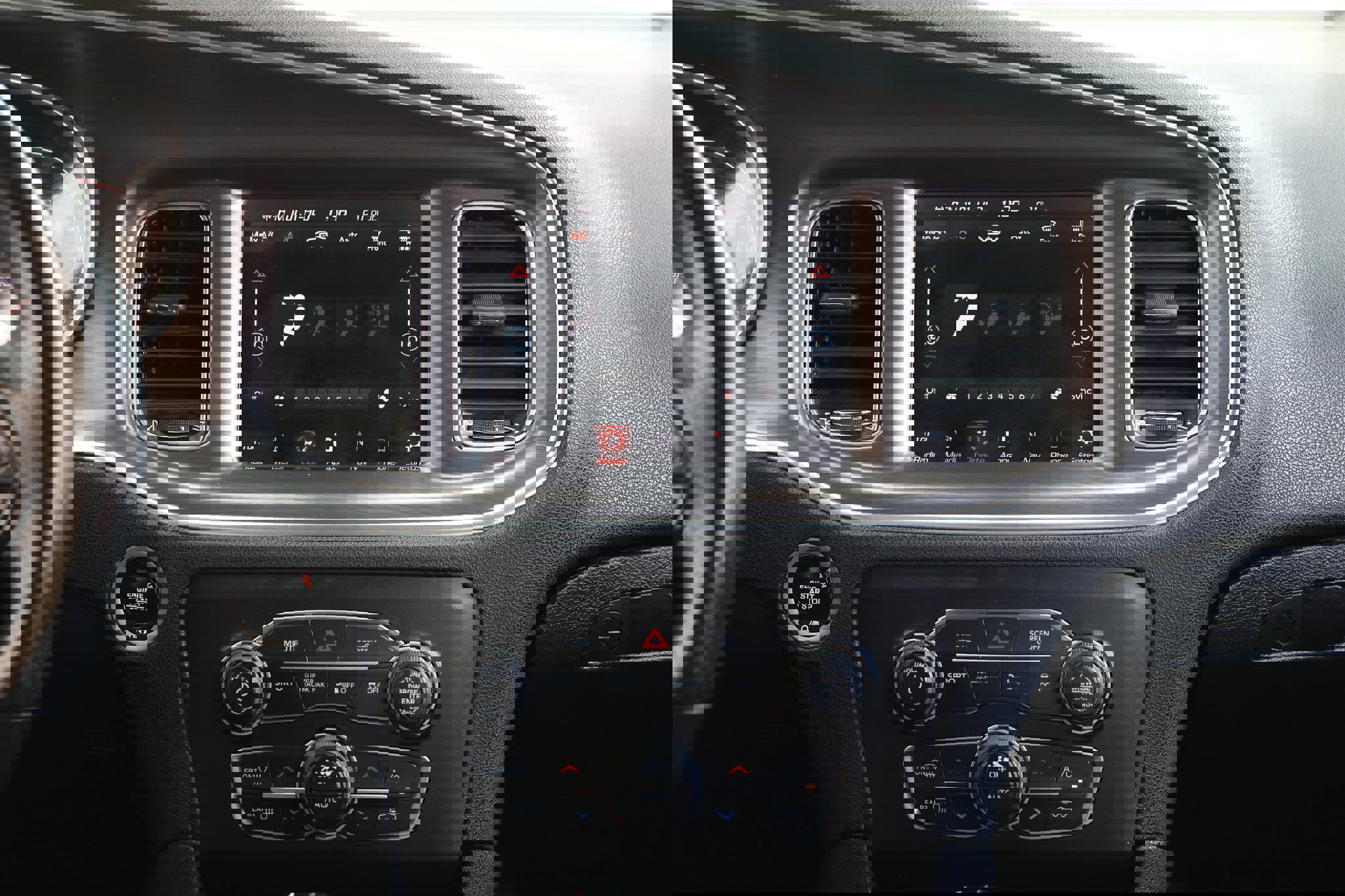 Used 2018 Dodge Charger R/T Scat Pack RWD image 40