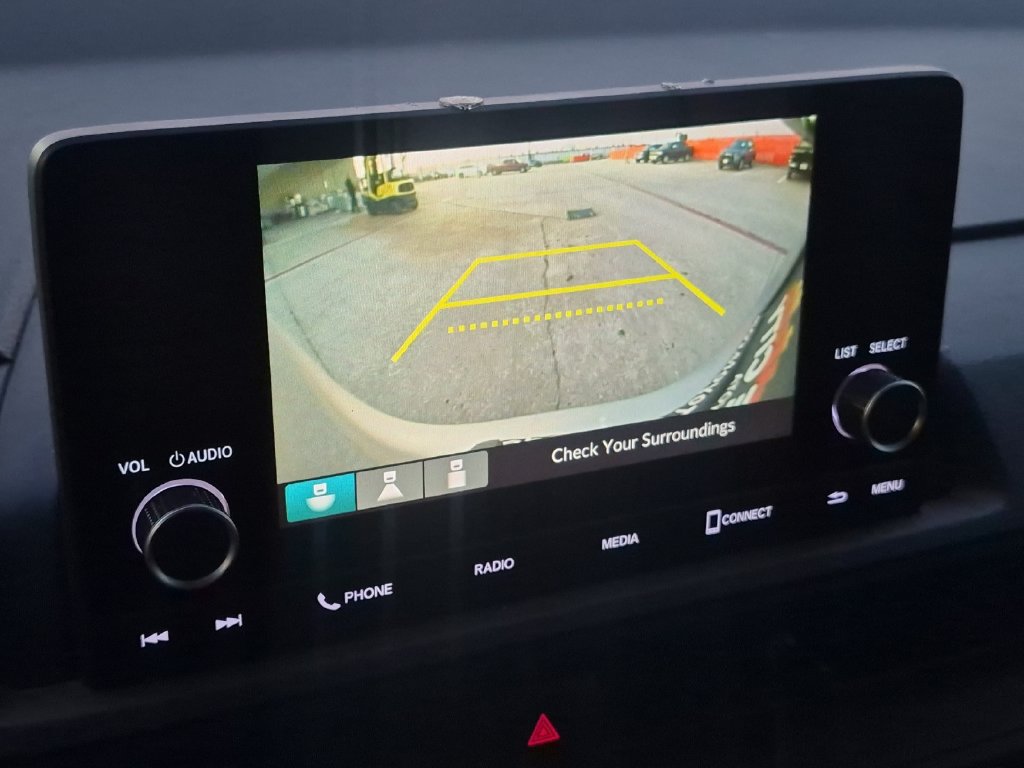 Used 2023 Honda CR-V LX image 19