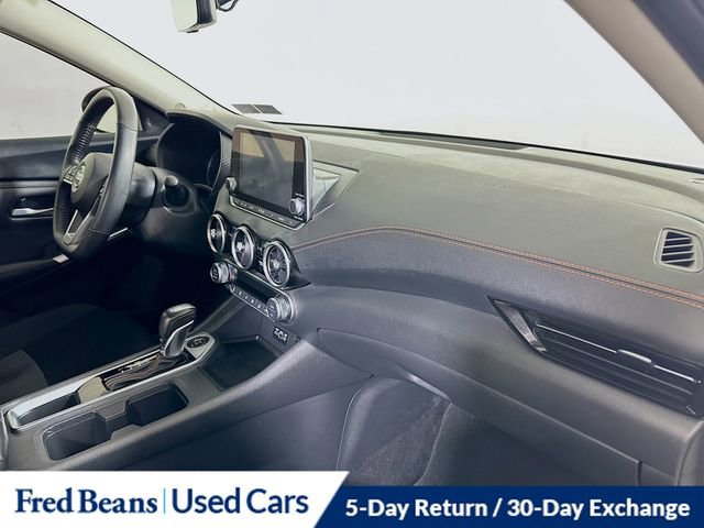 Used 2023 Nissan Sentra SR w/ Midnight Edition Package FWD image 27