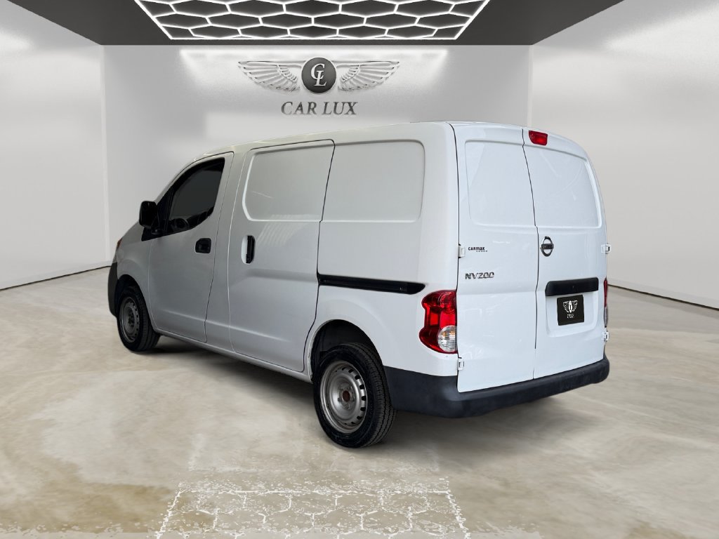 Used 2016 Nissan NV200 S FWD image 3