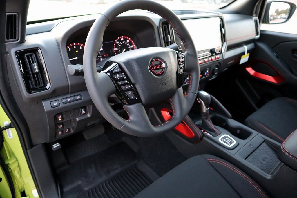 New 2026 Nissan Frontier PRO-4X w/ Pro-4x Convenience Package image 13