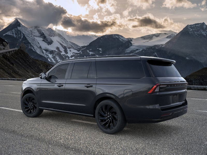 New 2025 Lincoln Navigator L Reserve image 4