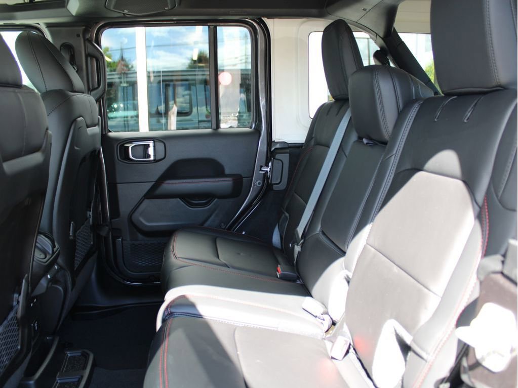New 2025 Jeep Wrangler Unlimited Rubicon image 25