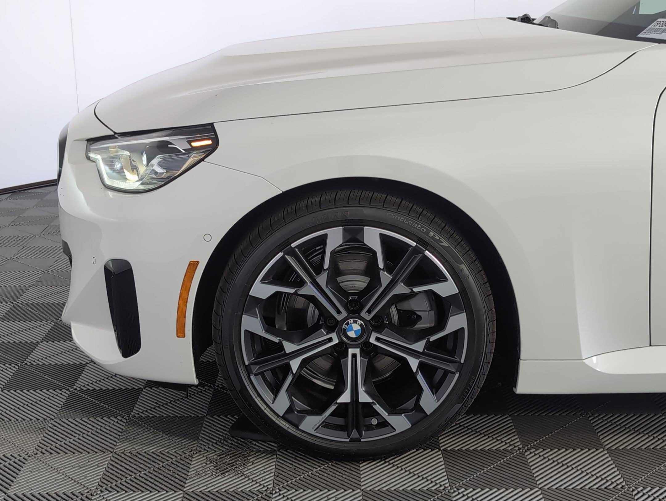 Used 2026 BMW 230i Coupe w/ Premium Package RWD image 9