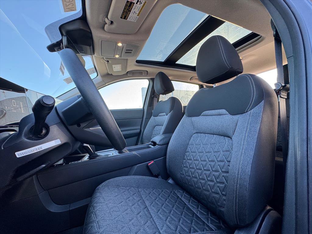 New 2026 Nissan Kicks SV w/ SV Premium Package FWD image 14